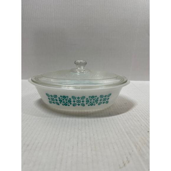 Vintage Glasbake Oval Casserole Dish Milk Glass Turquoise Blue Snowflake Flowers - Picture 1 of 5